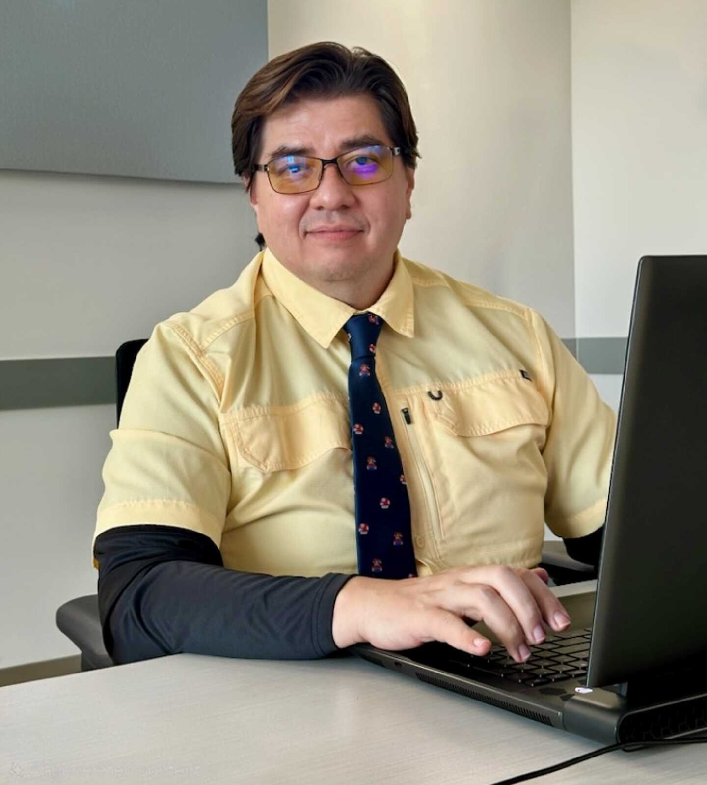 Dr. Victor Fernandez Cervantes